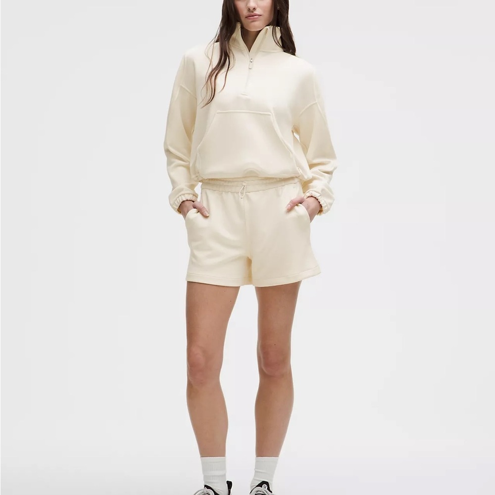 Lululemon Softstreme High-Rise Short 4" Light Ivory 4